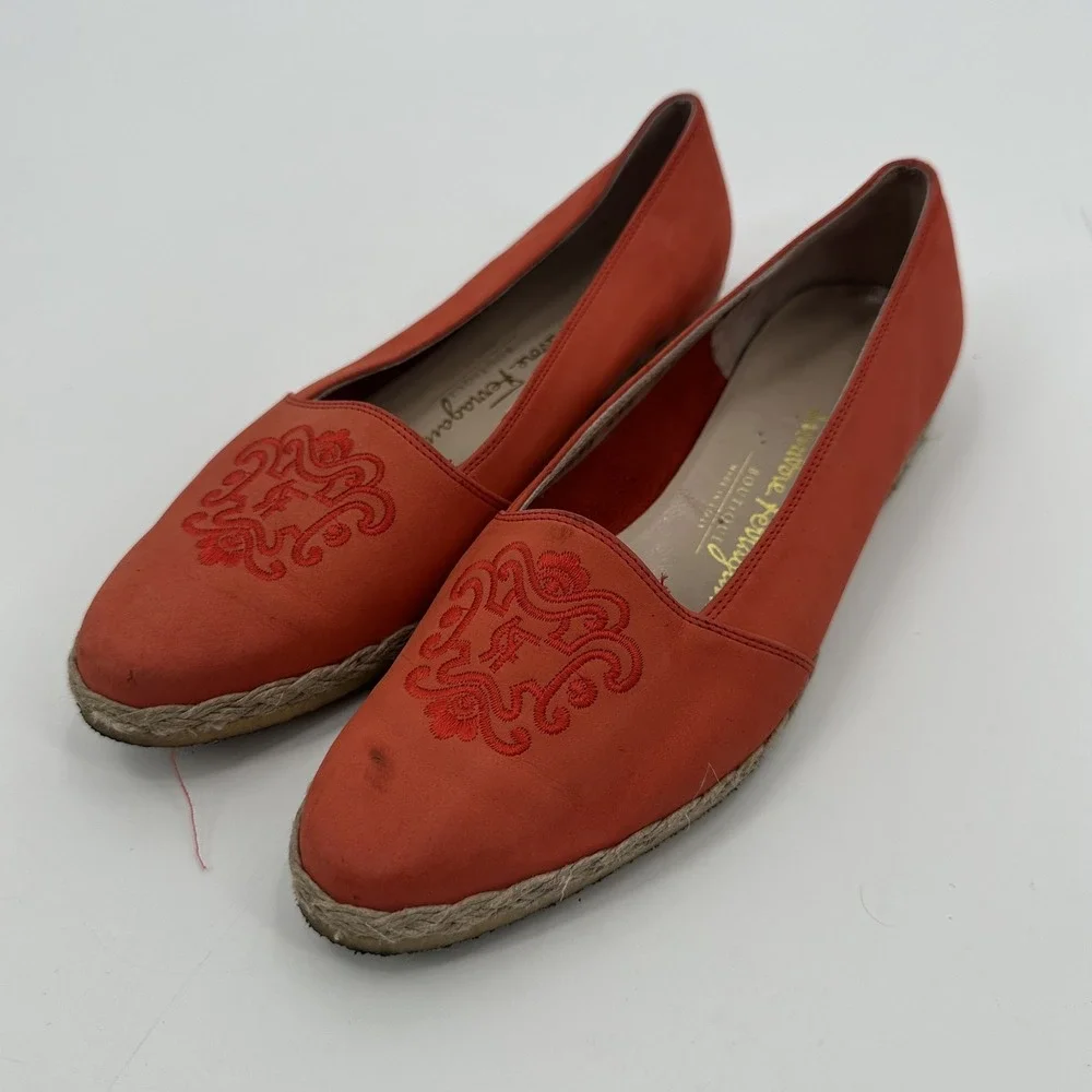 Salvatore‎ Ferragamo Shoes Womens Size 6 Espadrille Flats Embroidered Slip On